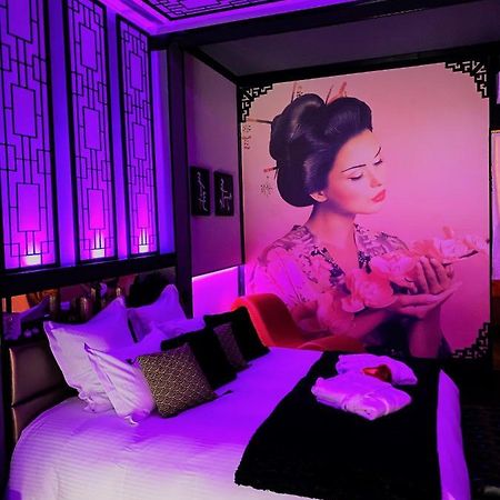 Suite romantique et climatisée avec jacuzzi Puydaniel Extérieur photo